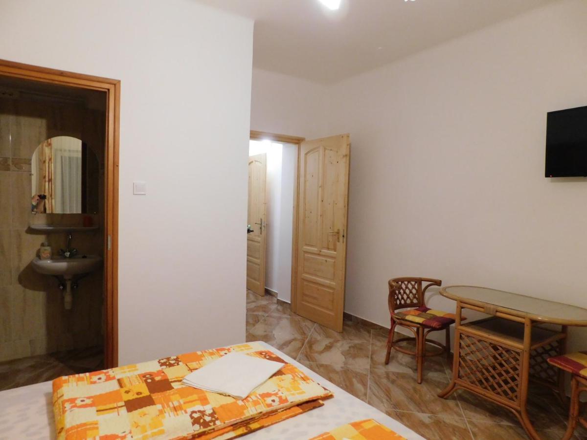 Szamoca Vendeghaz Hotel Miskolc Luaran gambar
