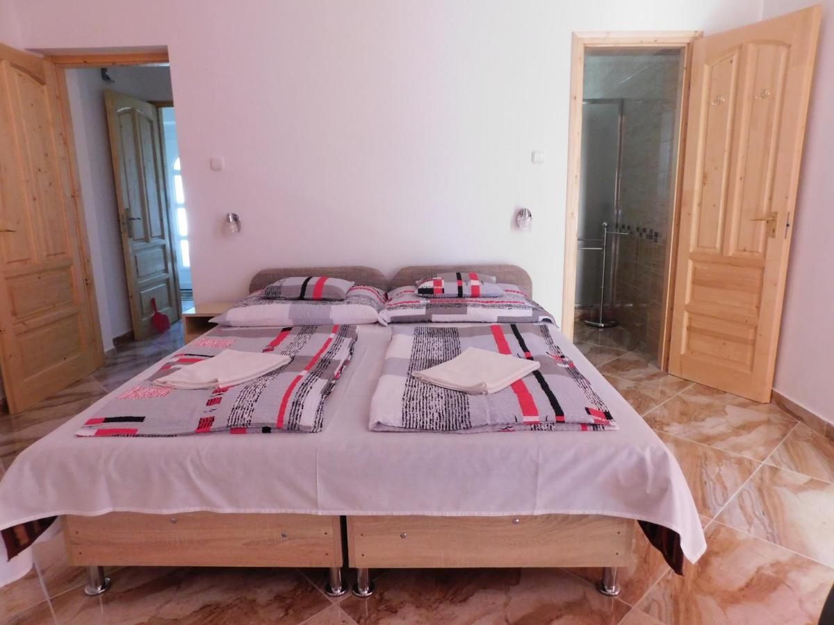 Szamoca Vendeghaz Hotel Miskolc Luaran gambar